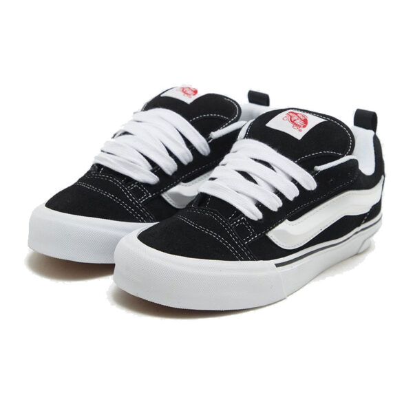 حذاء فانز Vans